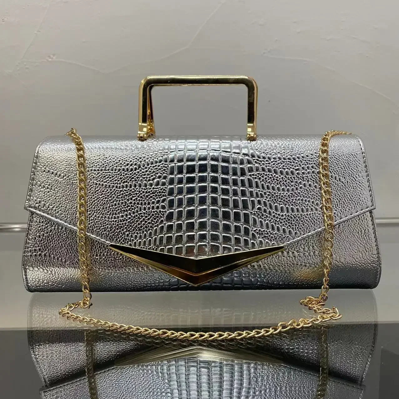 Women's crocodile patterned handbag, women's handbag, women's handbag, banquet crossbody bag