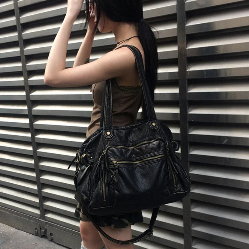 Women's fashion retro Y2K hot girl motorcycle bag large capacity washed distressed shoulder messenger bag