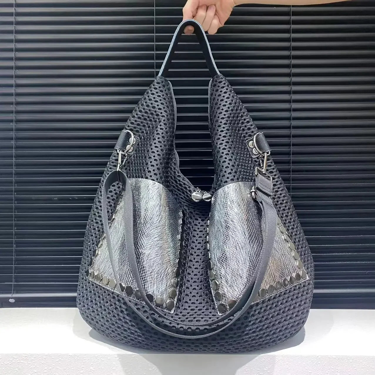 Women's fashionable retro mesh patchwork cowhide tote bag with large capacity single shoulder crossbody carrying bag